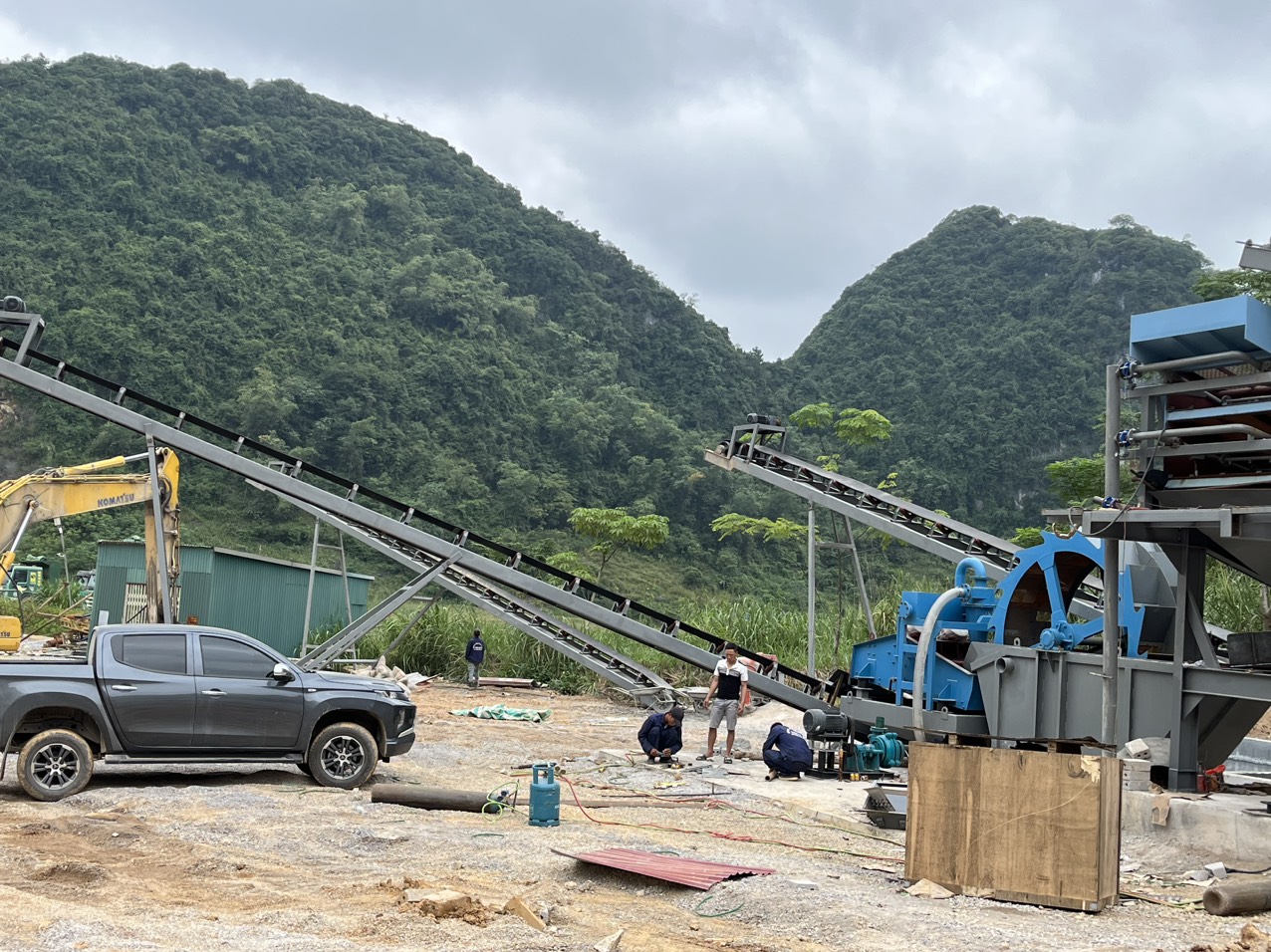 dây chuyền cát nhân tạo từ đá vôi