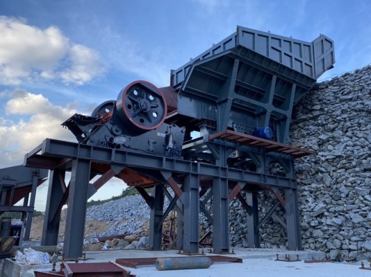 Máy nghiền hàm PEW