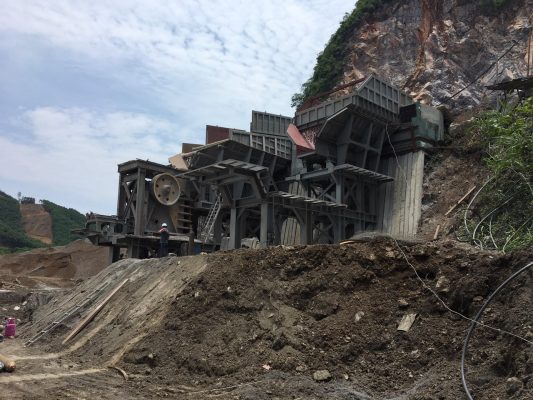Lắp đặt bàn giao trạm nghiền đá xây dựng công suất 250 - 300T/H cho Chủ đầu tư tại Bắc Kạn