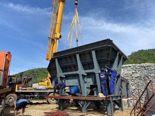 Lắp đặt thiết bị cho dây chuyền công suất 350T/H phục vụ cao tốc Bắc - Nam