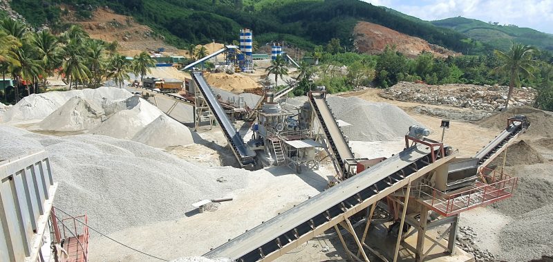 Máy nghiền đá mới giá rẻ tại Lạng Sơn